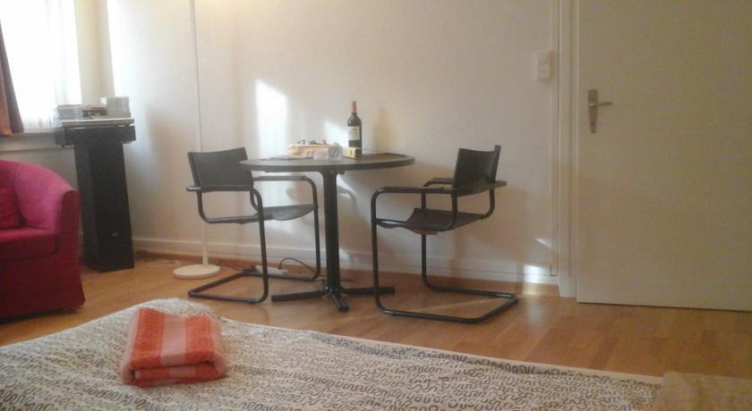 Garden Studio Apartment Zuerichberg Екстер'єр фото