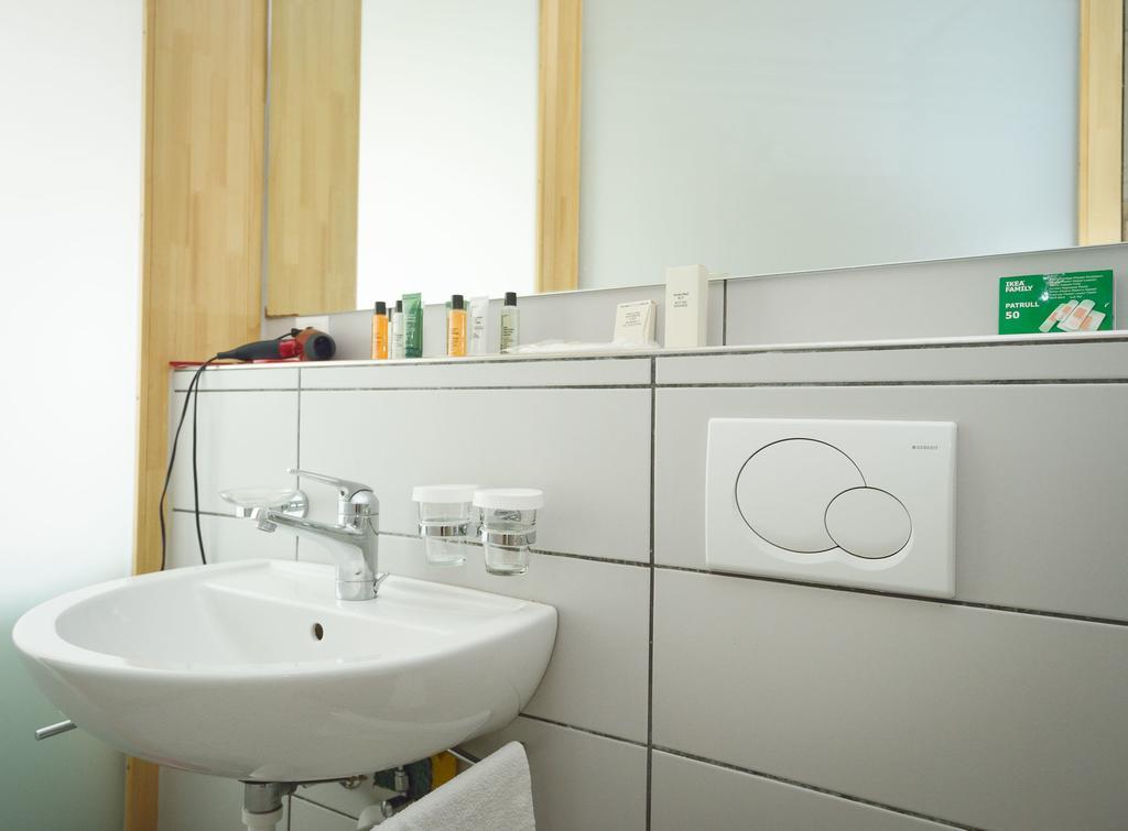 Garden Studio Apartment Zuerichberg Екстер'єр фото